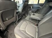 Land Rover Defender 10