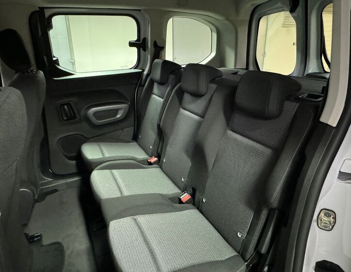 Toyota ProAce City Verso 10