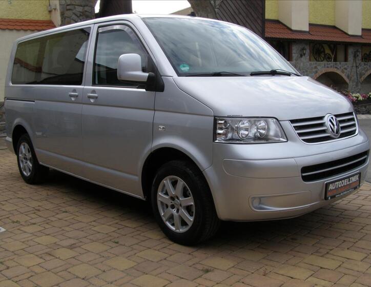 Volkswagen Caravelle 7