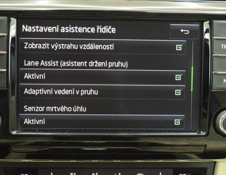 Škoda Superb 25