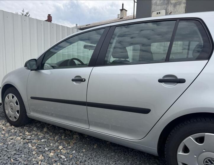 Volkswagen Golf 18