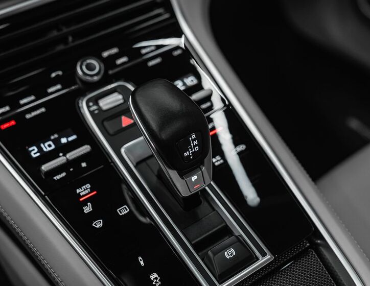Porsche Panamera 10