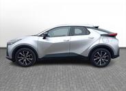 Toyota C-HR 8