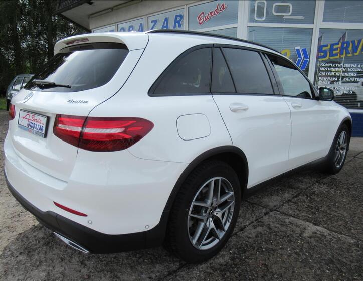 Mercedes-Benz GLC 4