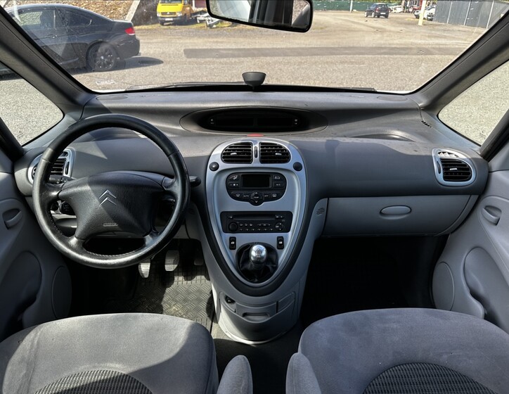 Citroën Xsara Picasso 13