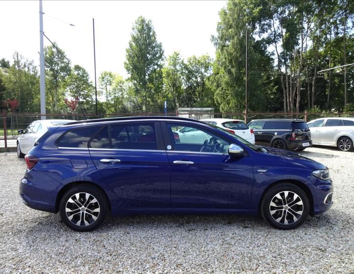Fiat Tipo 8