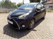 Toyota Yaris 8