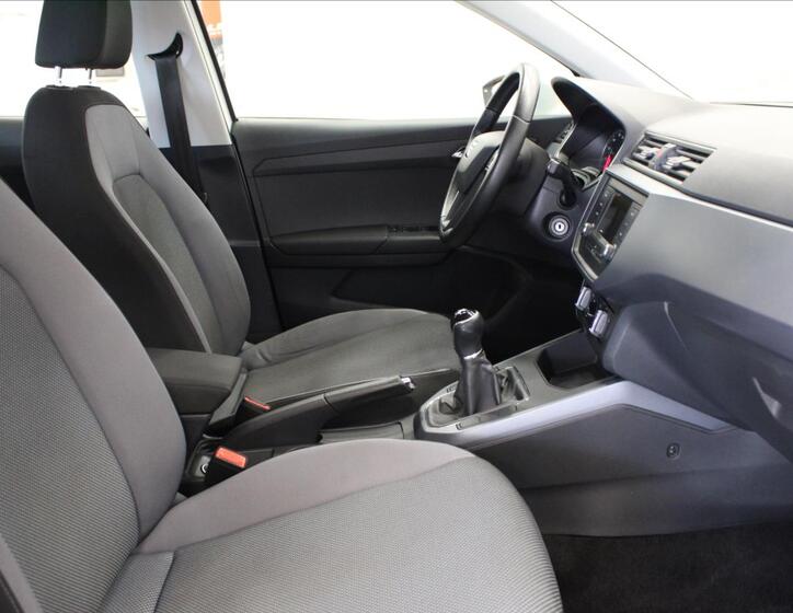 Seat Arona 12