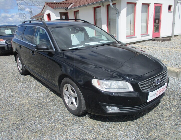 Volvo V70 1