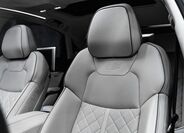 Audi A8 22