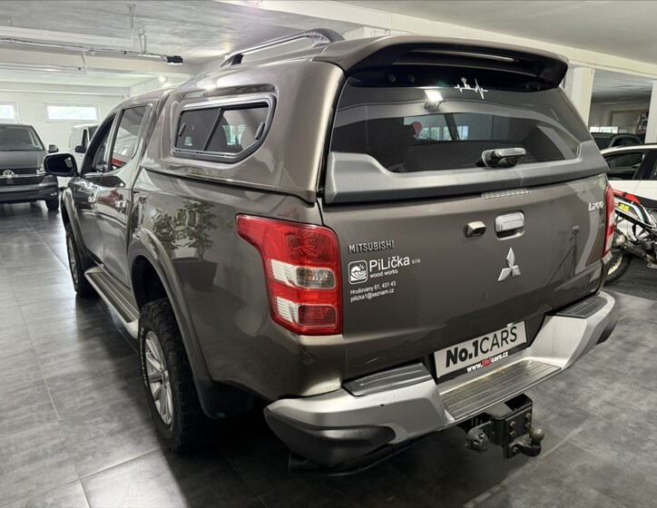 Mitsubishi L200 4