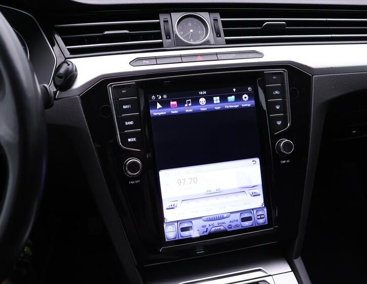 Volkswagen Passat 19