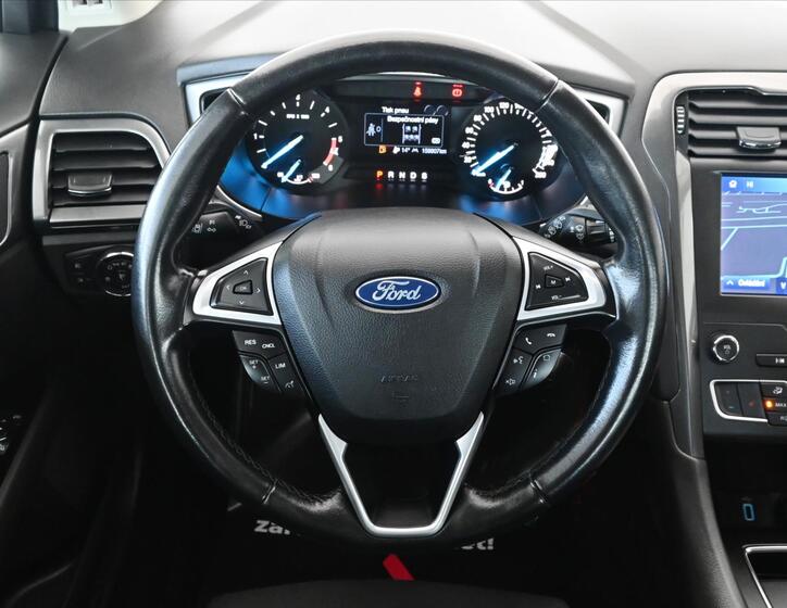 Ford Mondeo 16