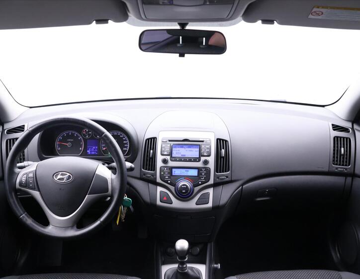 Hyundai i30 26