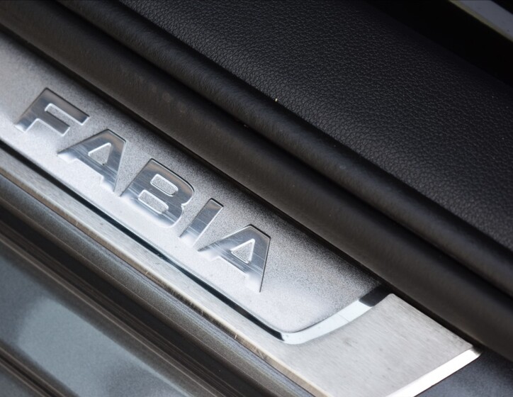 Škoda Fabia 18