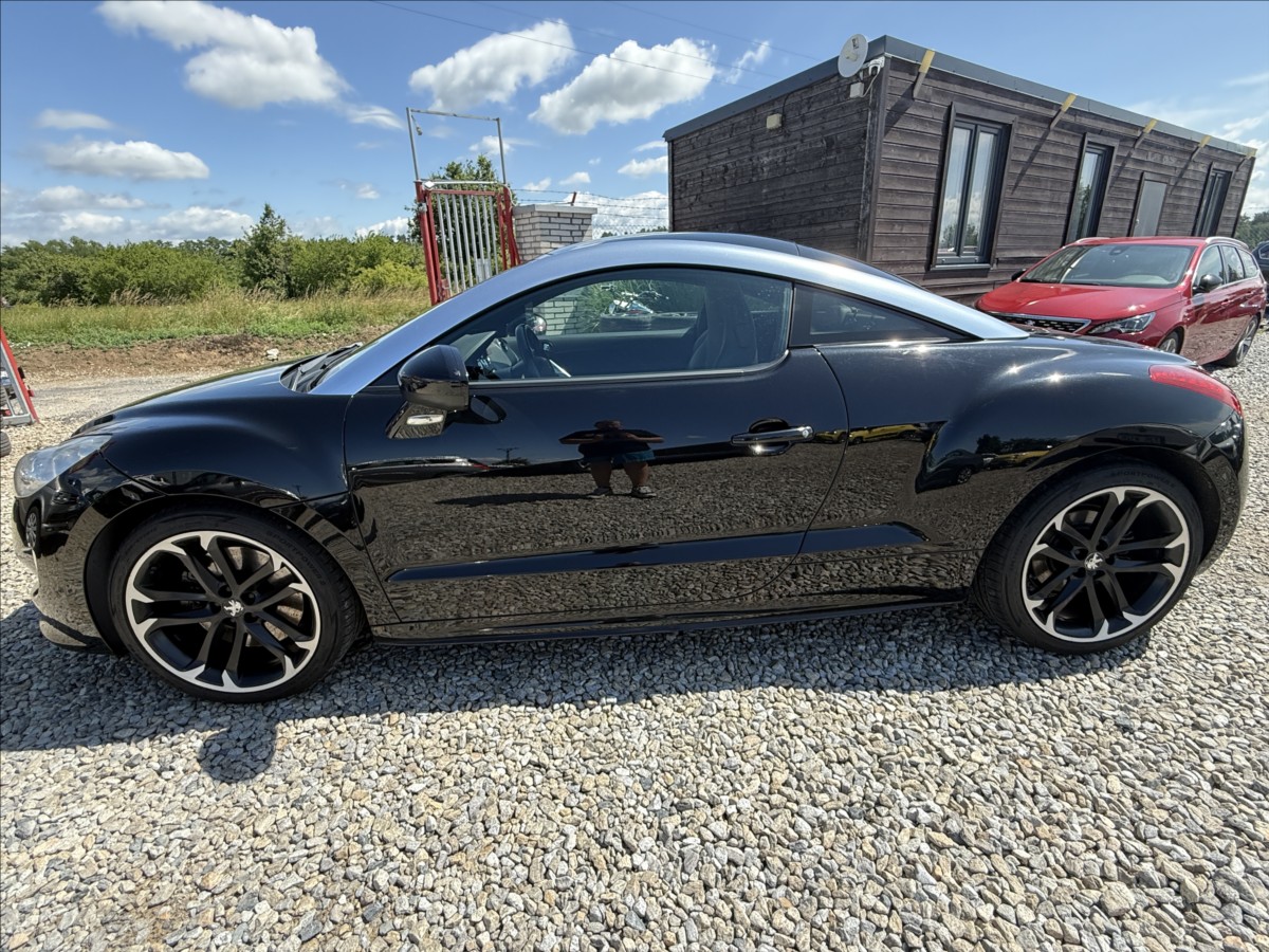 Peugeot RCZ