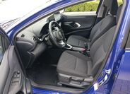 Toyota Yaris 9