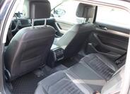Volkswagen Passat 10