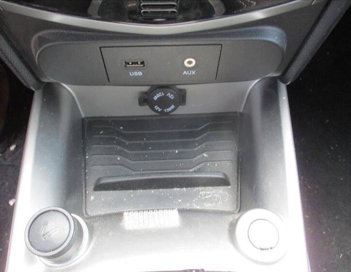 SsangYong Tivoli 21