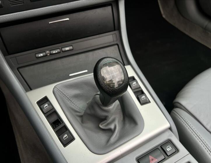 BMW Řada 3 30