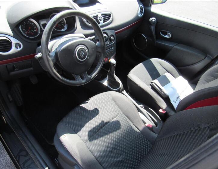 Renault Clio 9