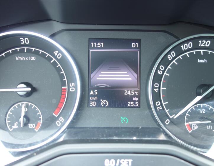 Škoda Superb 43