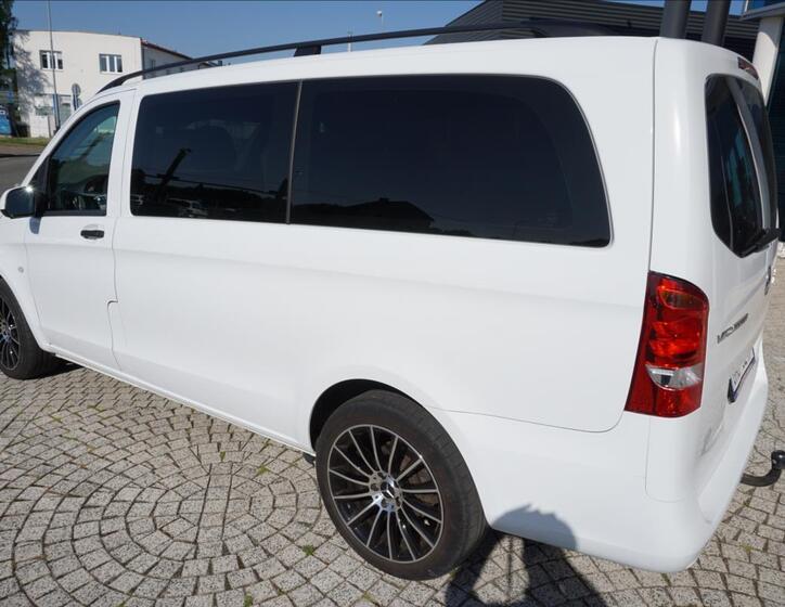 Mercedes-Benz Vito 4