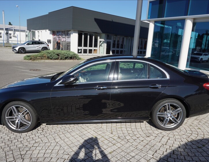 Mercedes-Benz Třídy E 7