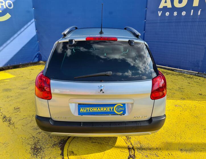 Peugeot 207 5