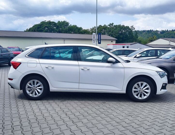 Škoda Scala 4