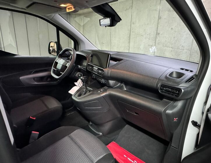 Toyota ProAce City Verso 13