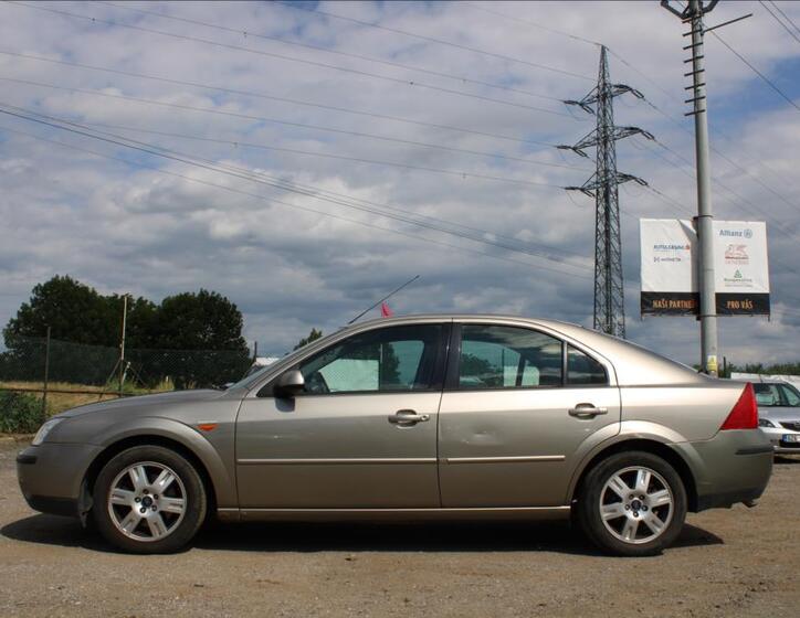 Ford Mondeo 8