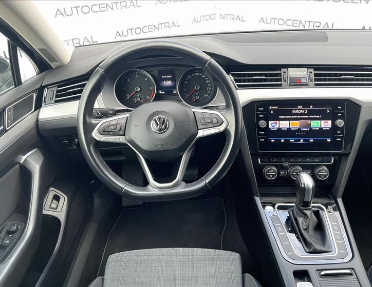 Volkswagen Passat 16