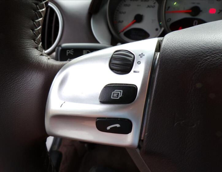 Porsche Cayman 12