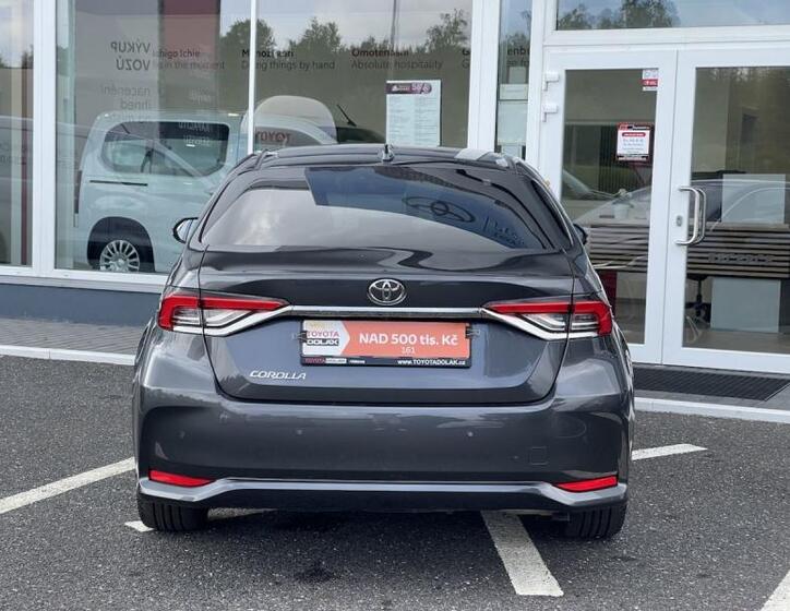 Toyota Corolla 5
