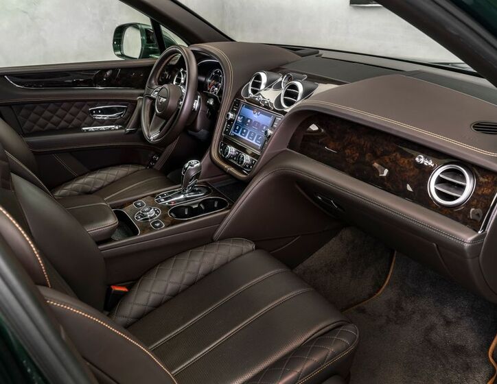 Bentley Bentayga 14