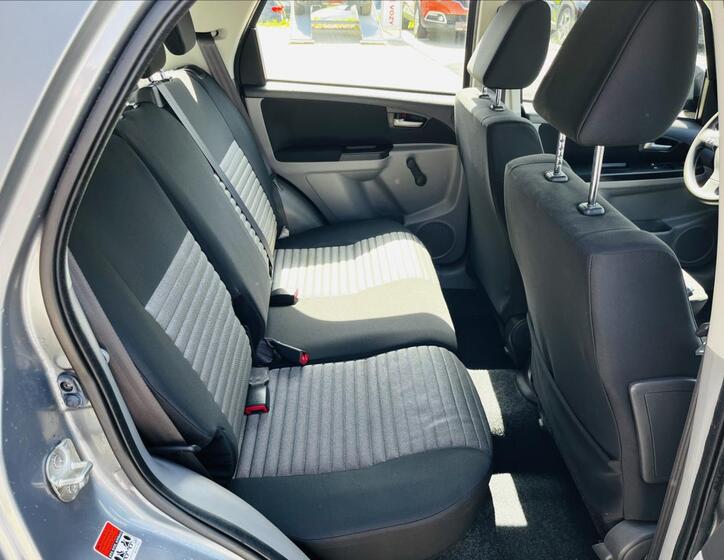 Suzuki SX4 20
