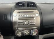Subaru Justy 25