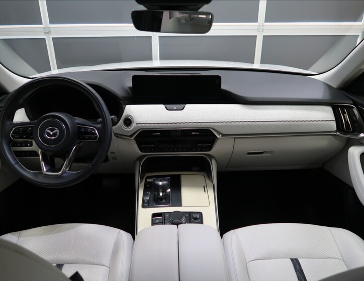 Mazda CX-60 12