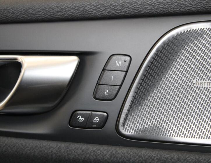 Volvo S60 21