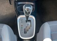 Toyota Yaris 25