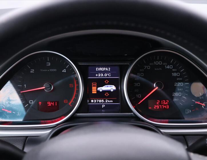 Audi Q7 23