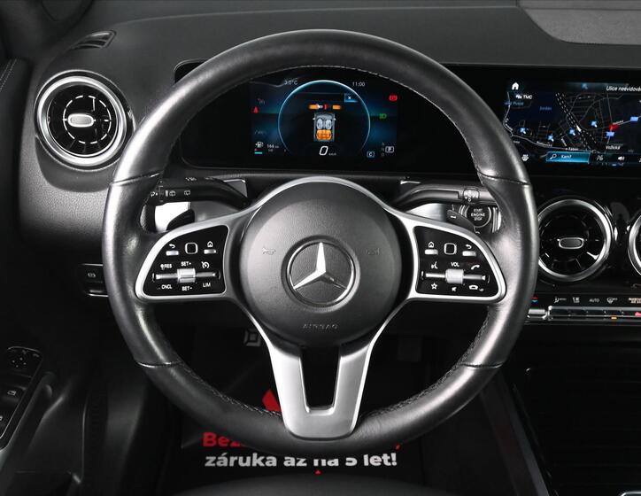 Mercedes-Benz GLB 16