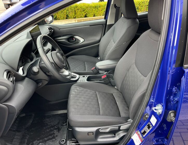Toyota Yaris 13