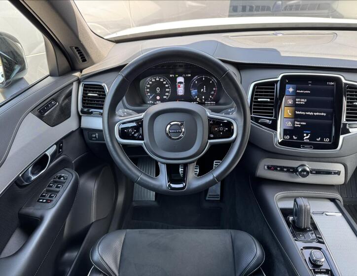 Volvo XC90 14
