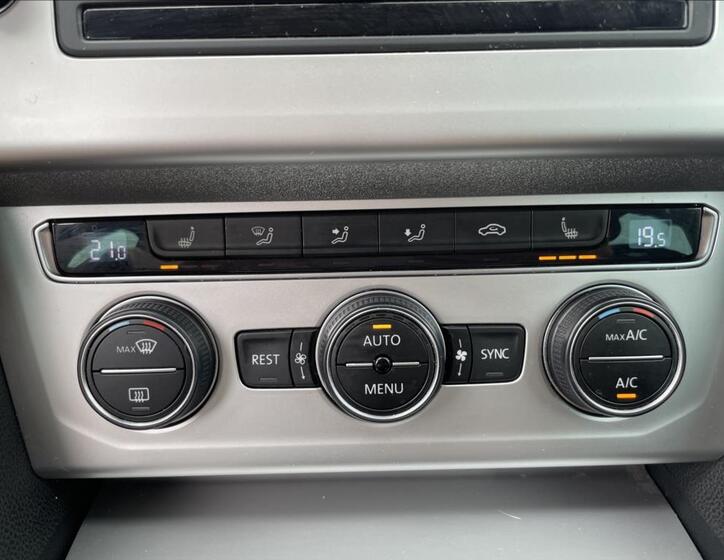 Volkswagen Passat 19
