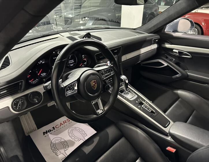 Porsche 911 7