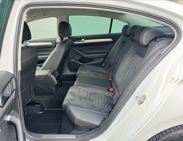 Volkswagen Passat 19