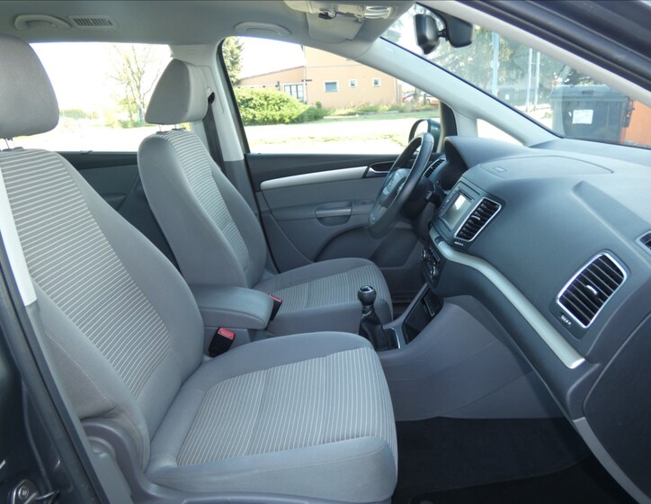 Seat Alhambra 13