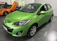 Mazda 2 3